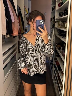 Silk Zebra Print V-Neck Button Cuff Blouse - Black & White